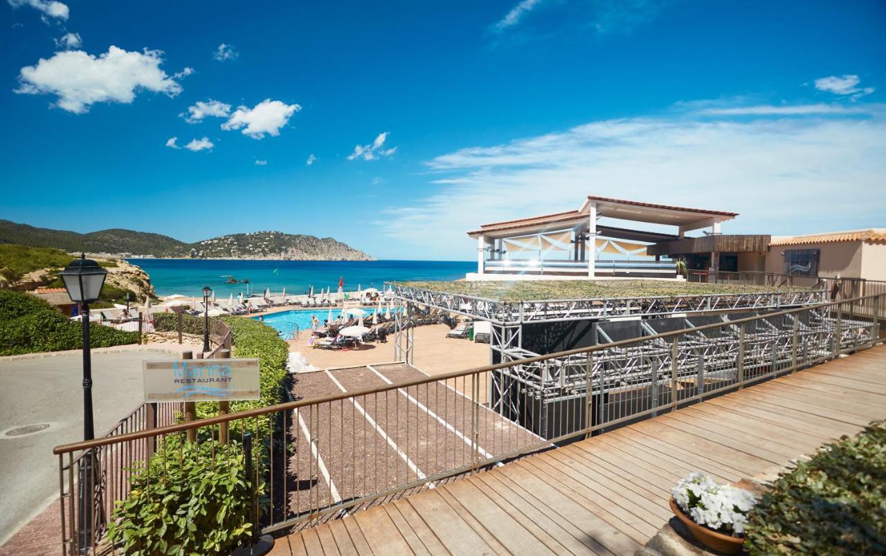 Invisa Hotel Club Cala Blanca Playa DPlaya Des Figueral Kültér fotó