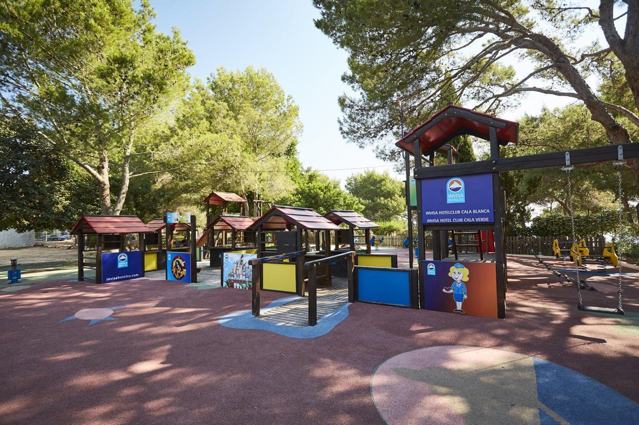 Invisa Hotel Club Cala Blanca Playa DPlaya Des Figueral Kültér fotó