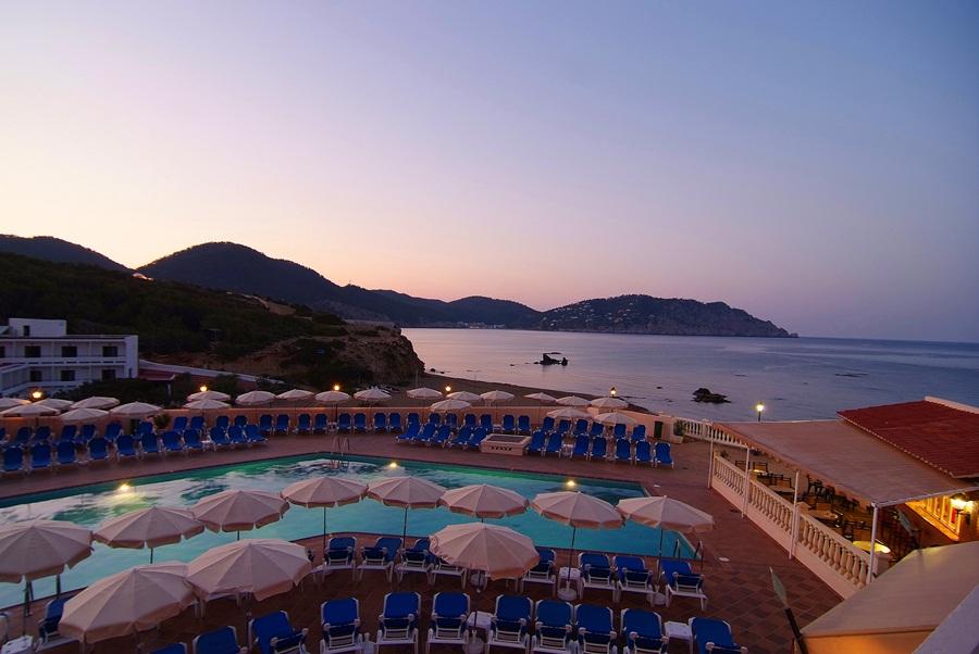 Invisa Hotel Club Cala Blanca Playa DPlaya Des Figueral Létesítmények fotó